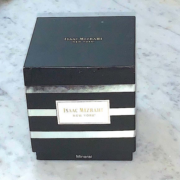 ISAAC MIZHARI NEW YORK MINERAL CANDLE SCENTED BLACK SILVER 1 WICK NEW IN BOX - Picture 4 of 5